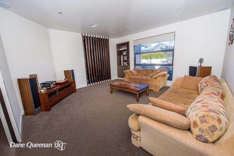 8 Azure Avenue NELSON BAY 7