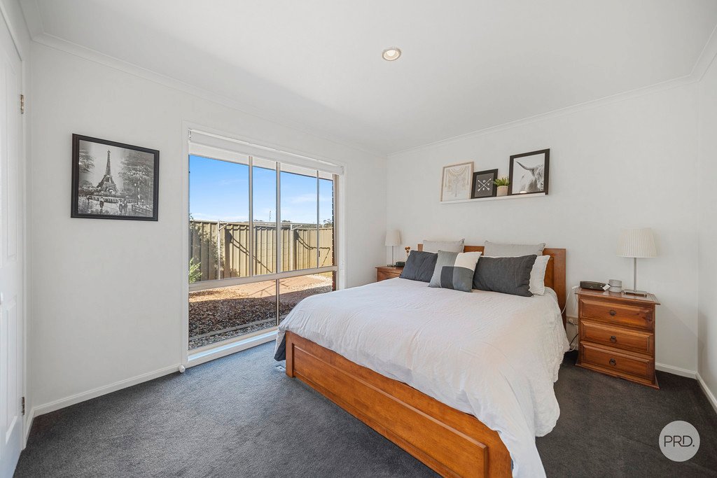 8 Baden - Powell Place STRATHDALE 7