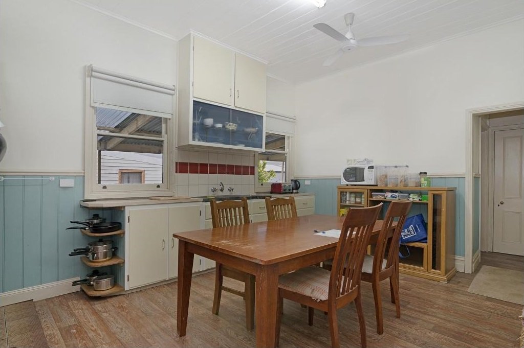 8 Baden Street WHITE HILLS 4