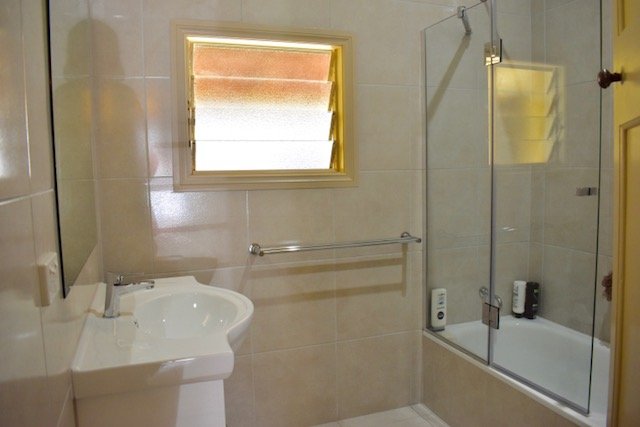 8 Baden Street WHITE HILLS 5