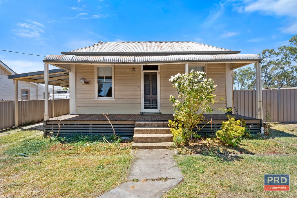 8 Baden Street WHITE HILLS 1
