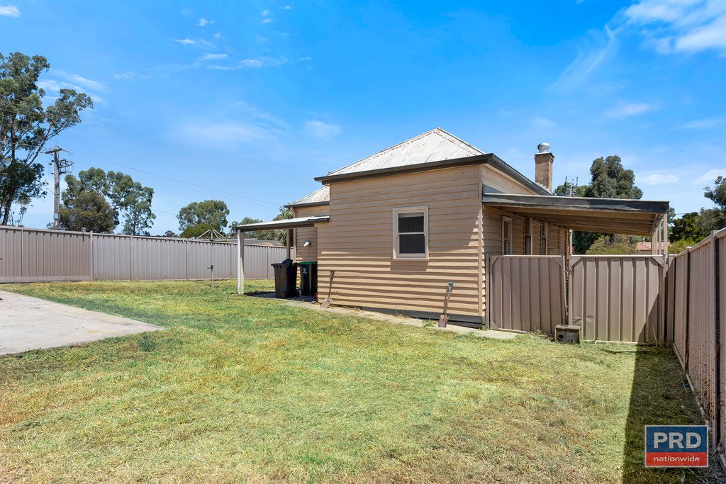 8 Baden Street WHITE HILLS 11