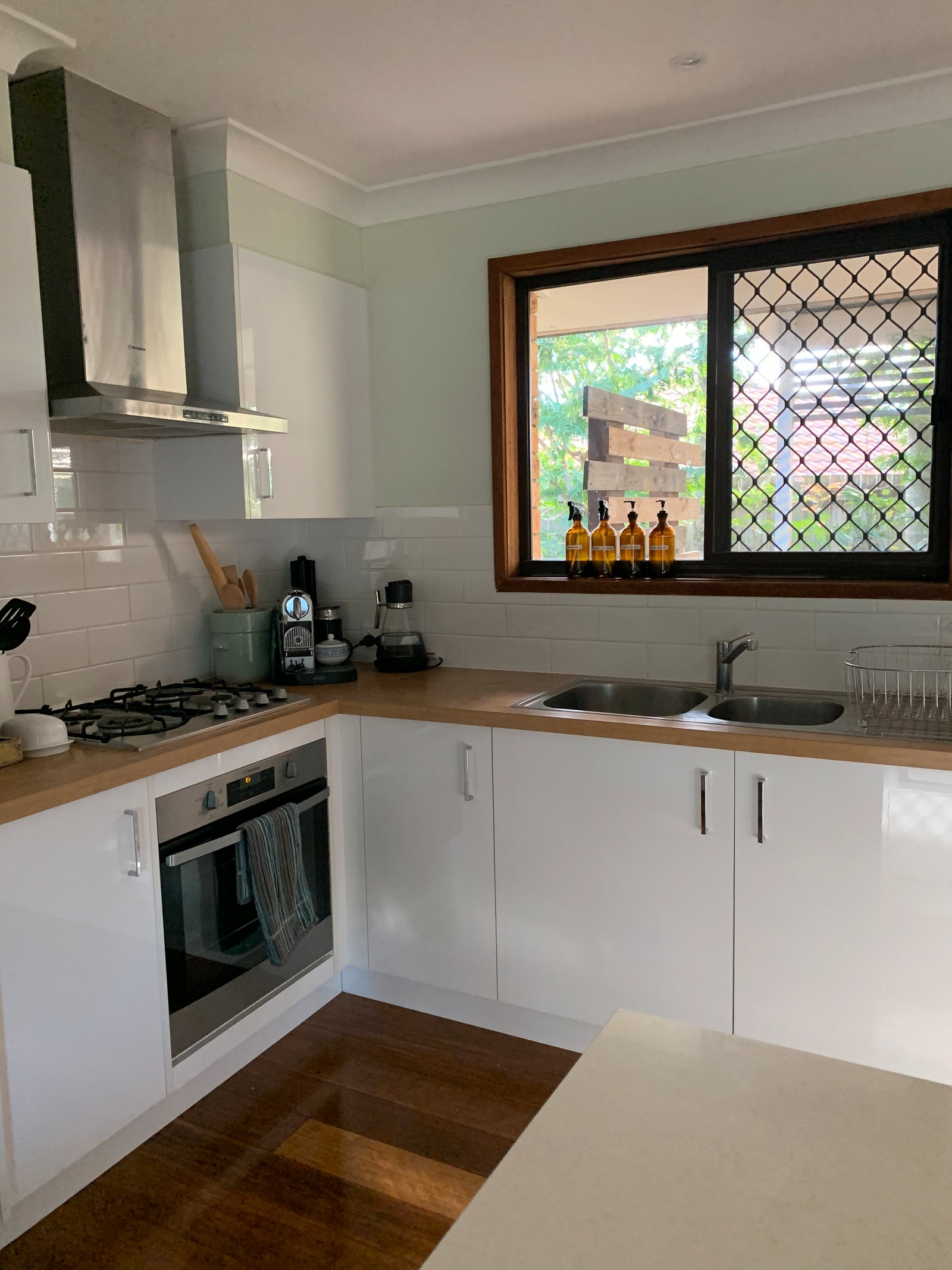 8 Ballidu Close ELANORA 4