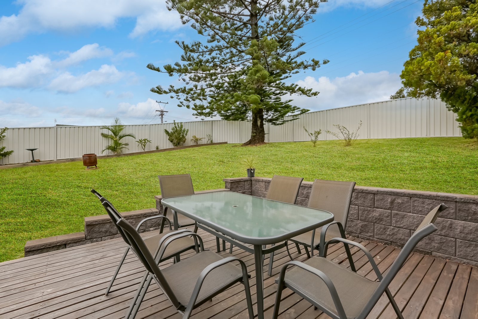 8 Bannister Street DAPTO 8