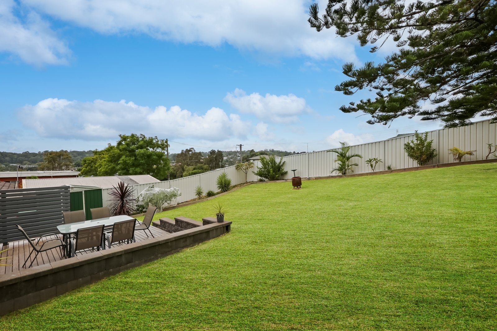 8 Bannister Street DAPTO 9