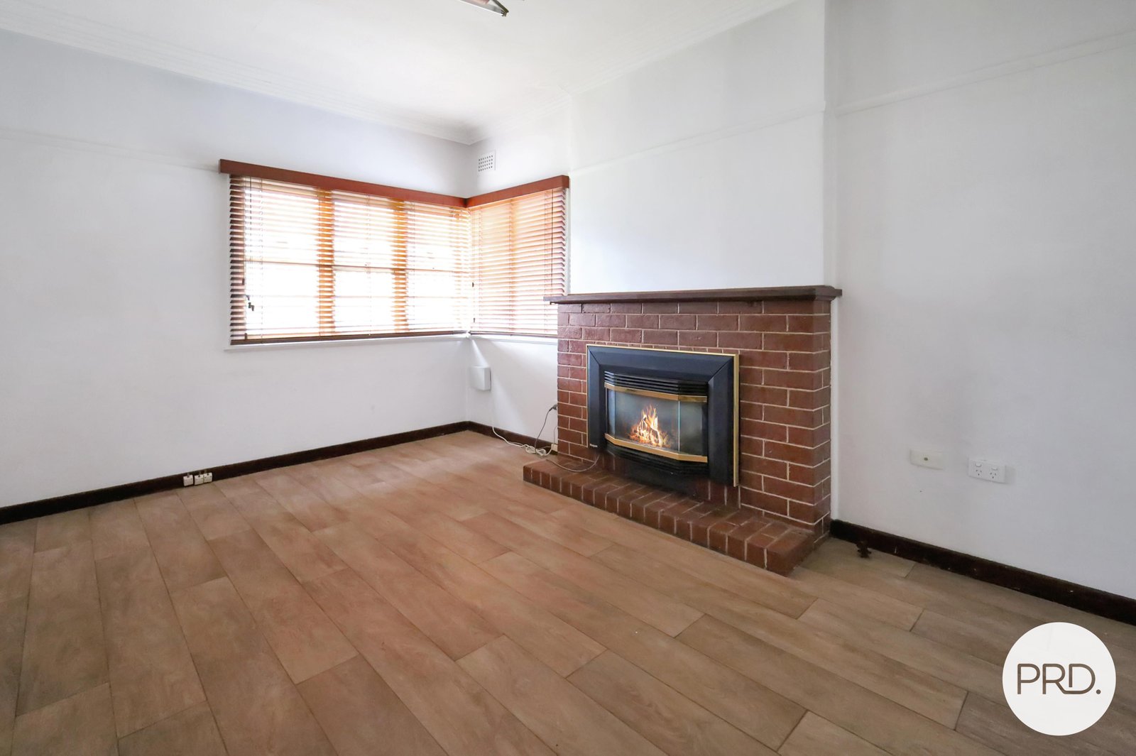 8 Bardia Avenue ORANGE 2