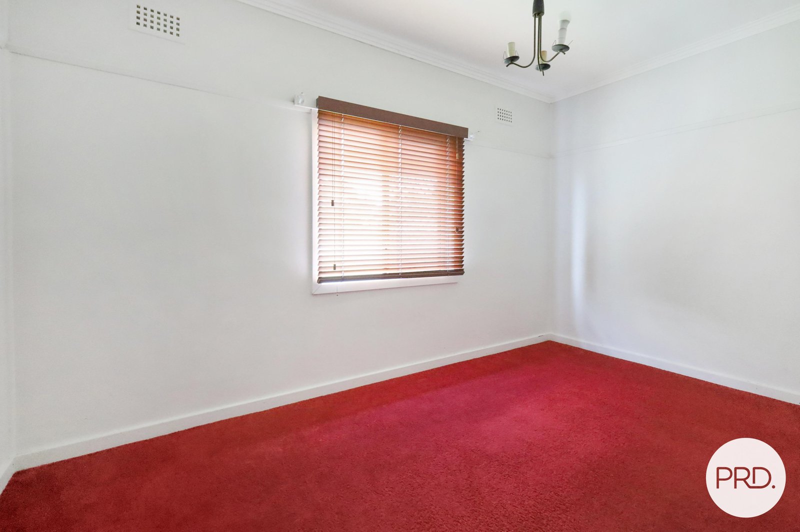 8 Bardia Avenue ORANGE 6