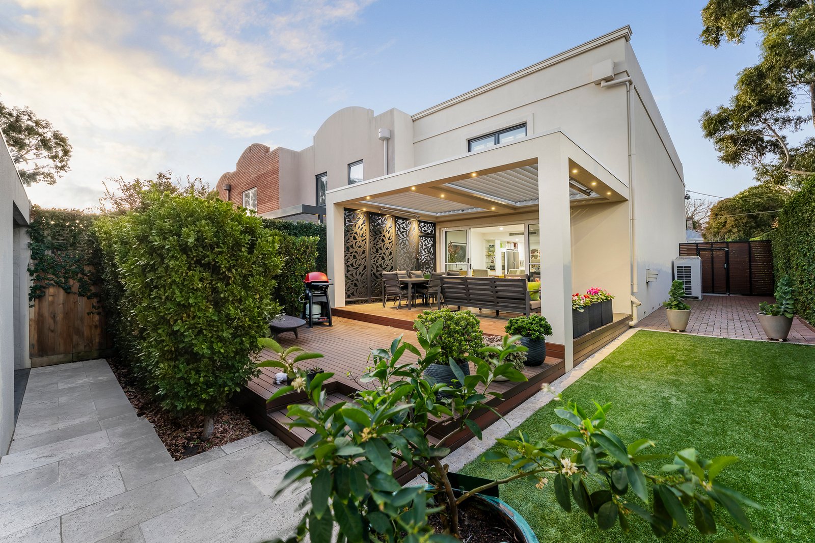 8 Barkly Avenue, Armadale, 3143