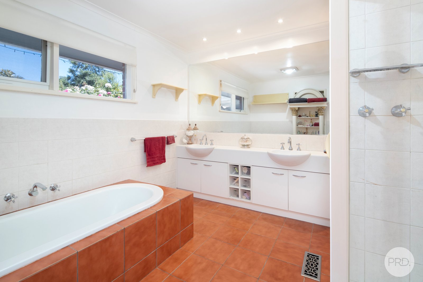 8 Barrington Court MOUNT CLEAR 13