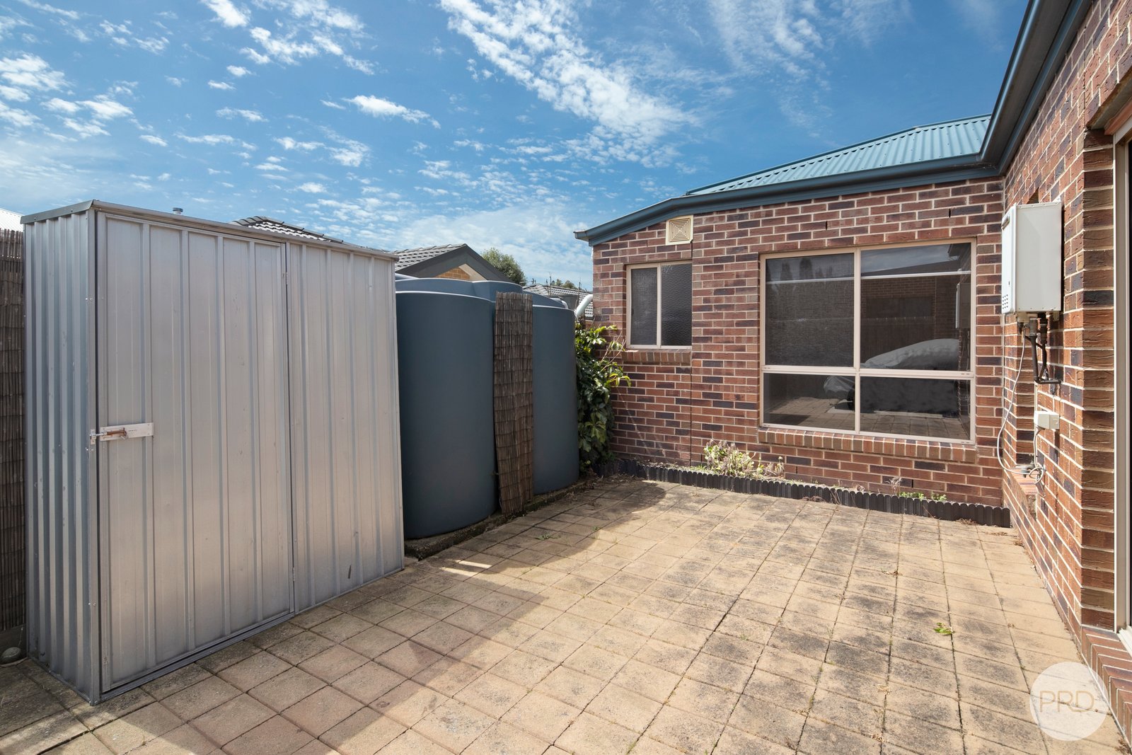 8 Bartley Avenue CANADIAN 8