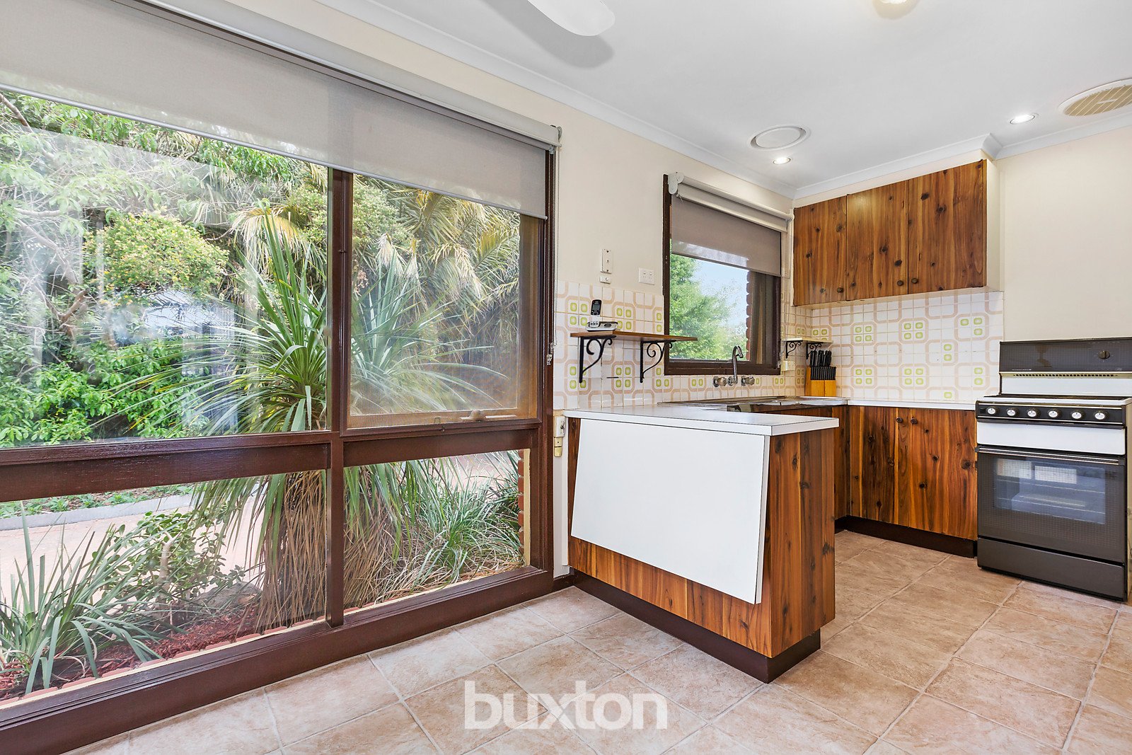 Gallery: 8 Barwon Court