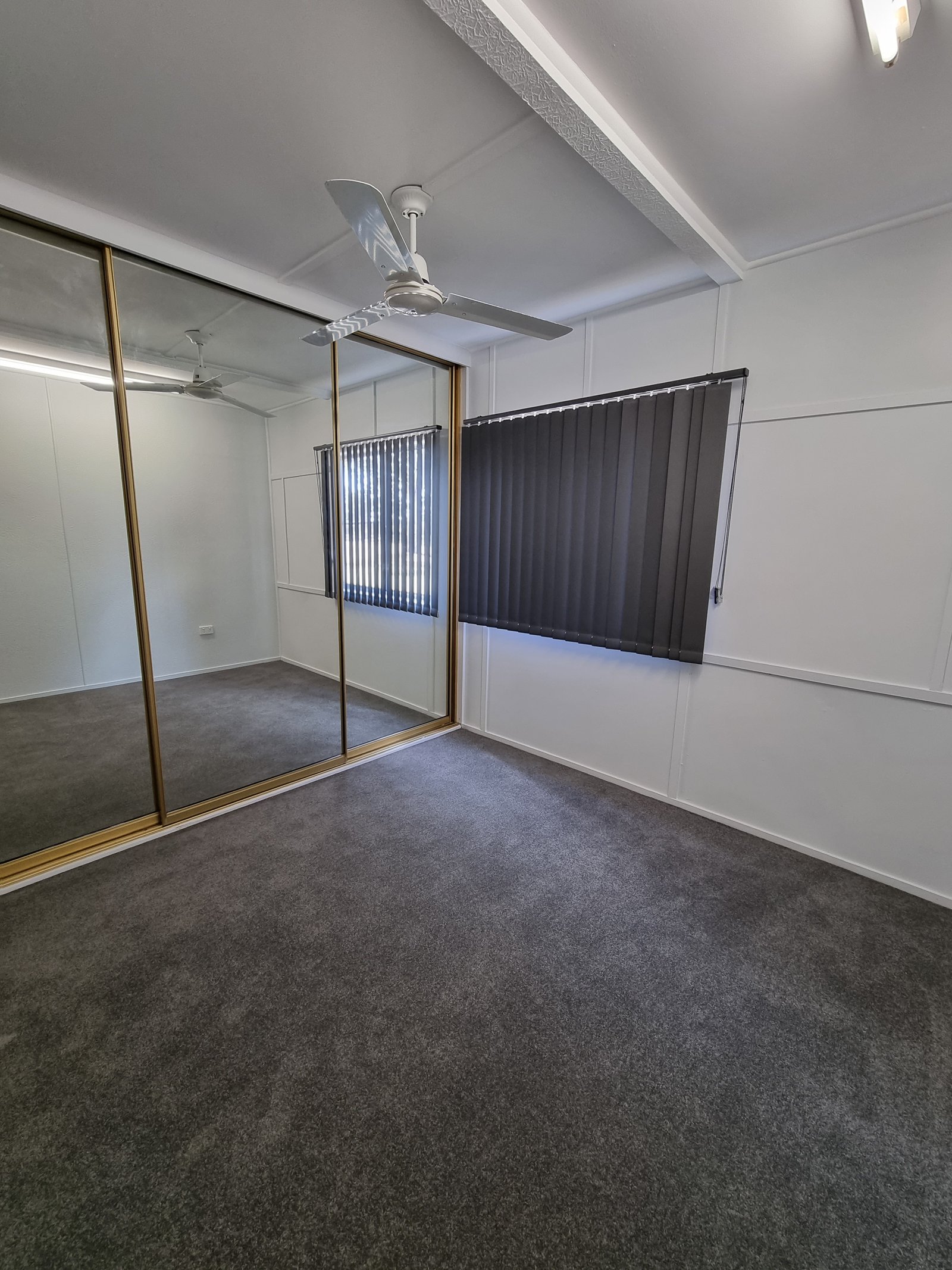 8 BATES Street MIRIAM VALE 8