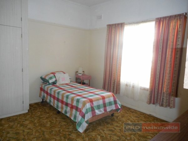 8 Batlow Avenue BATLOW 3