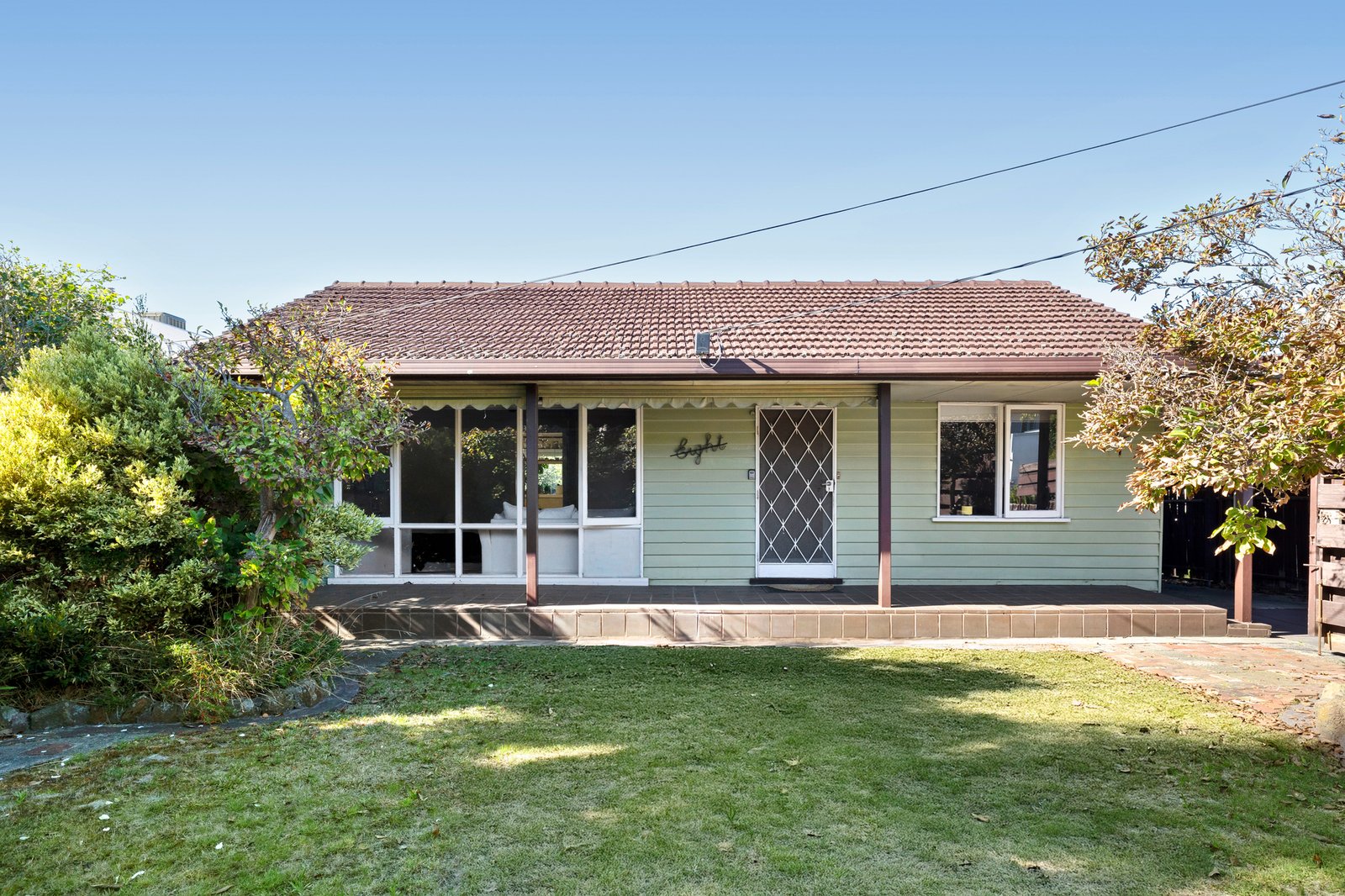 Gallery: 8 Bayview Road