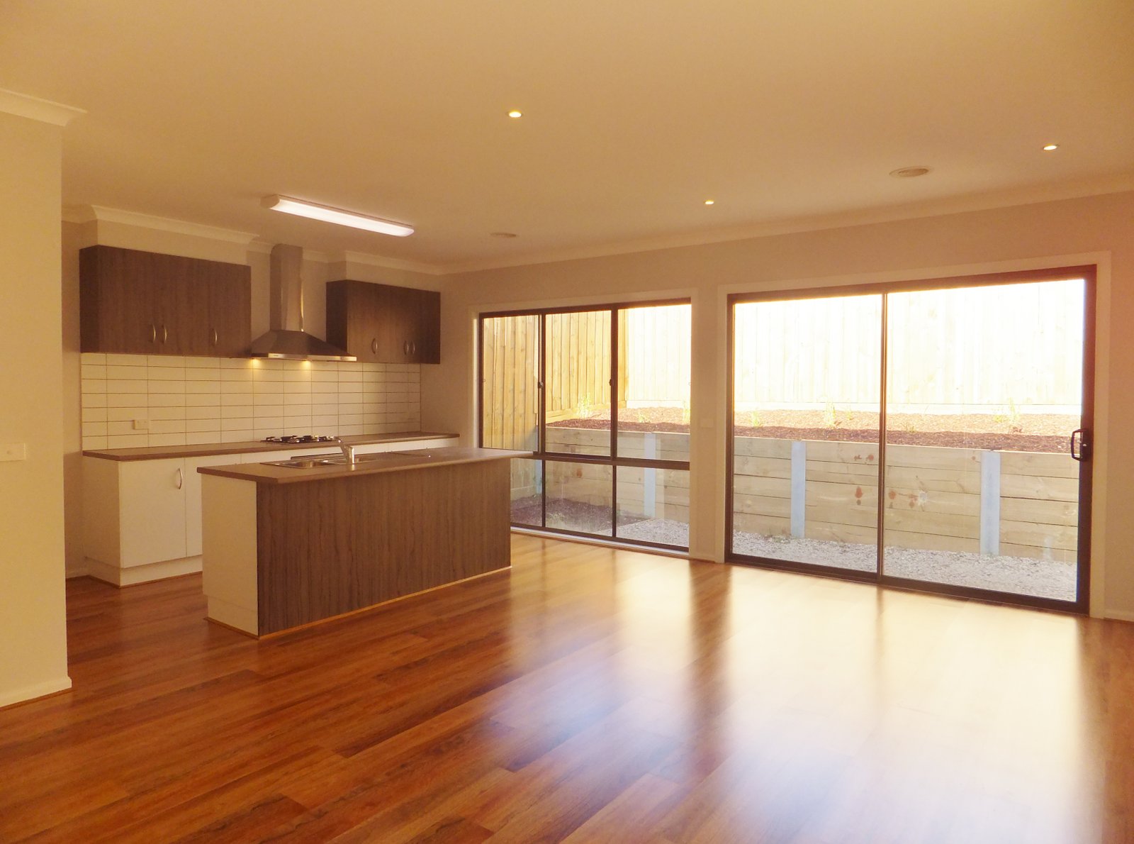 Gallery: 8 Beaufort Court