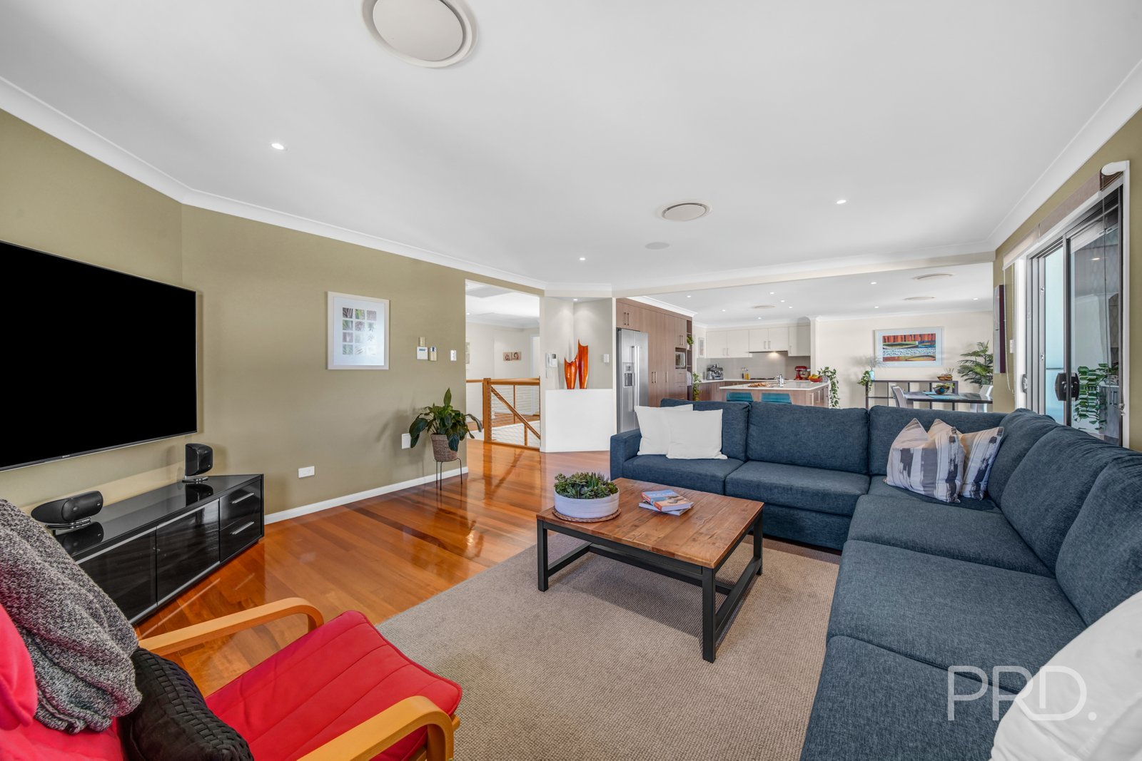 8 BEDDOE Street THORNLANDS 15