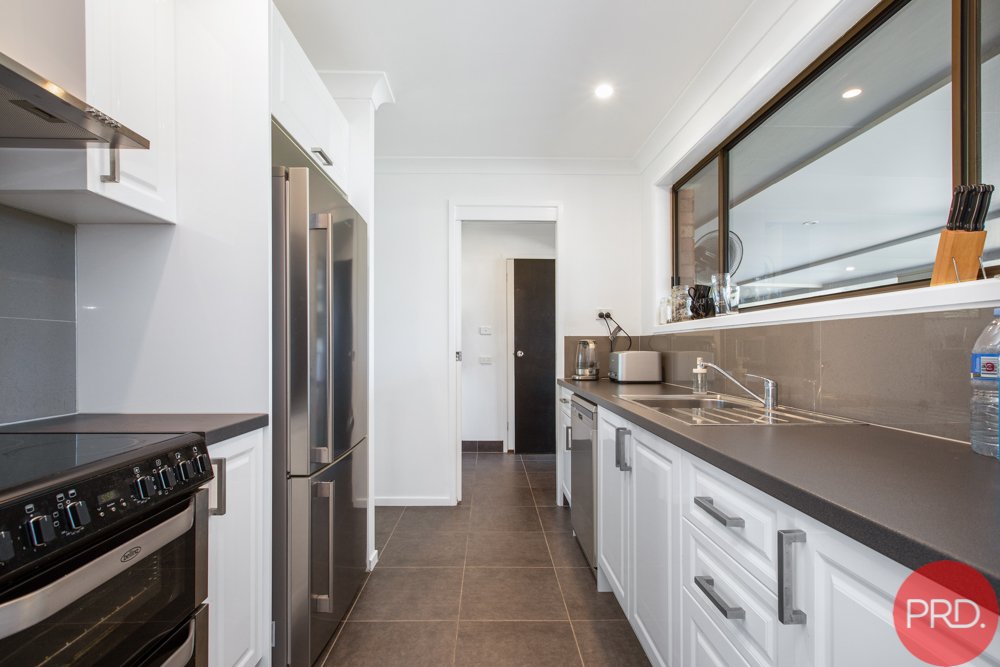 8 Belair Close RUTHERFORD 7