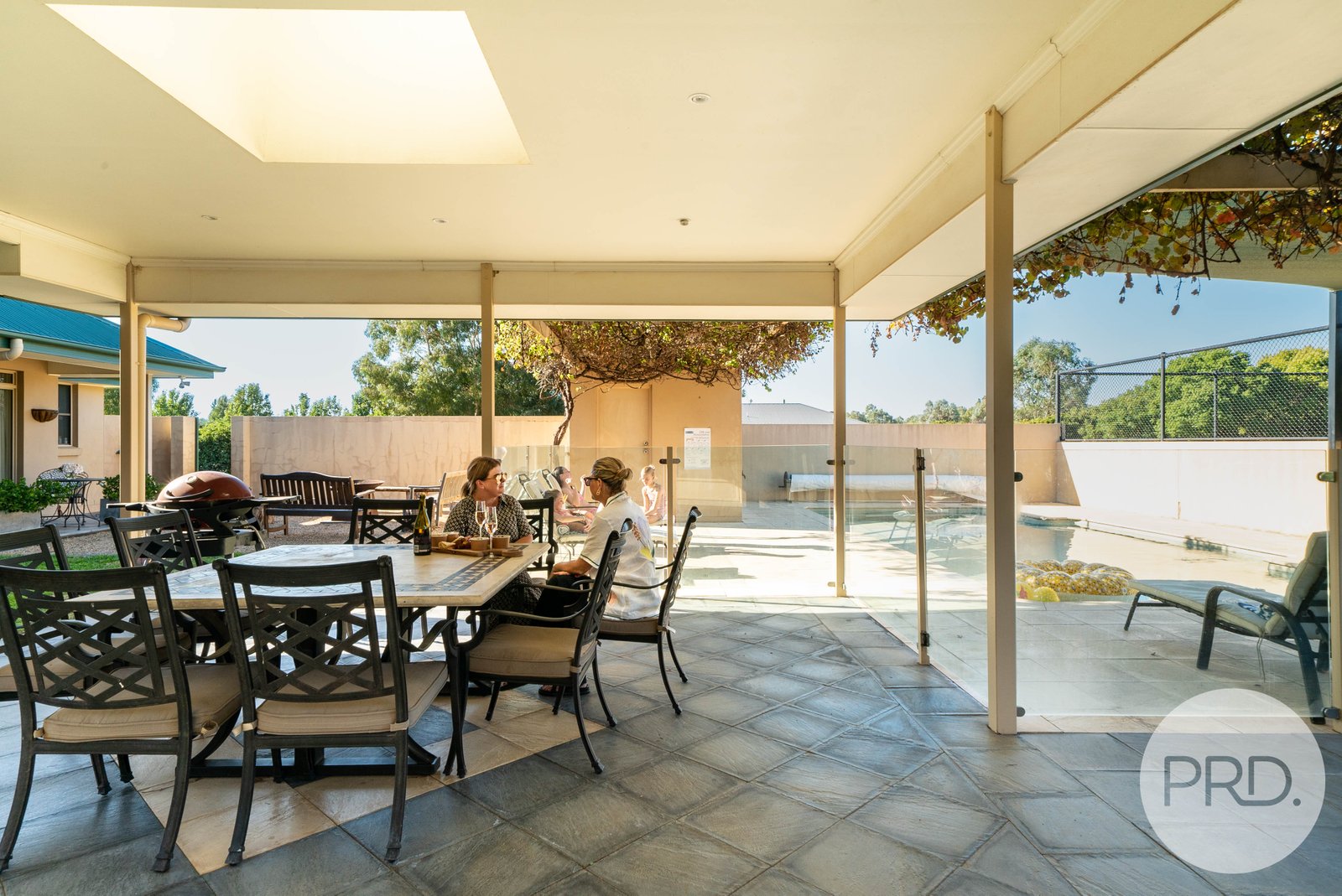 8 Bell Gum Place LAKE ALBERT 33