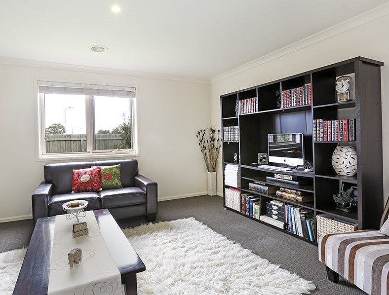Gallery: 8 Bellagio Court