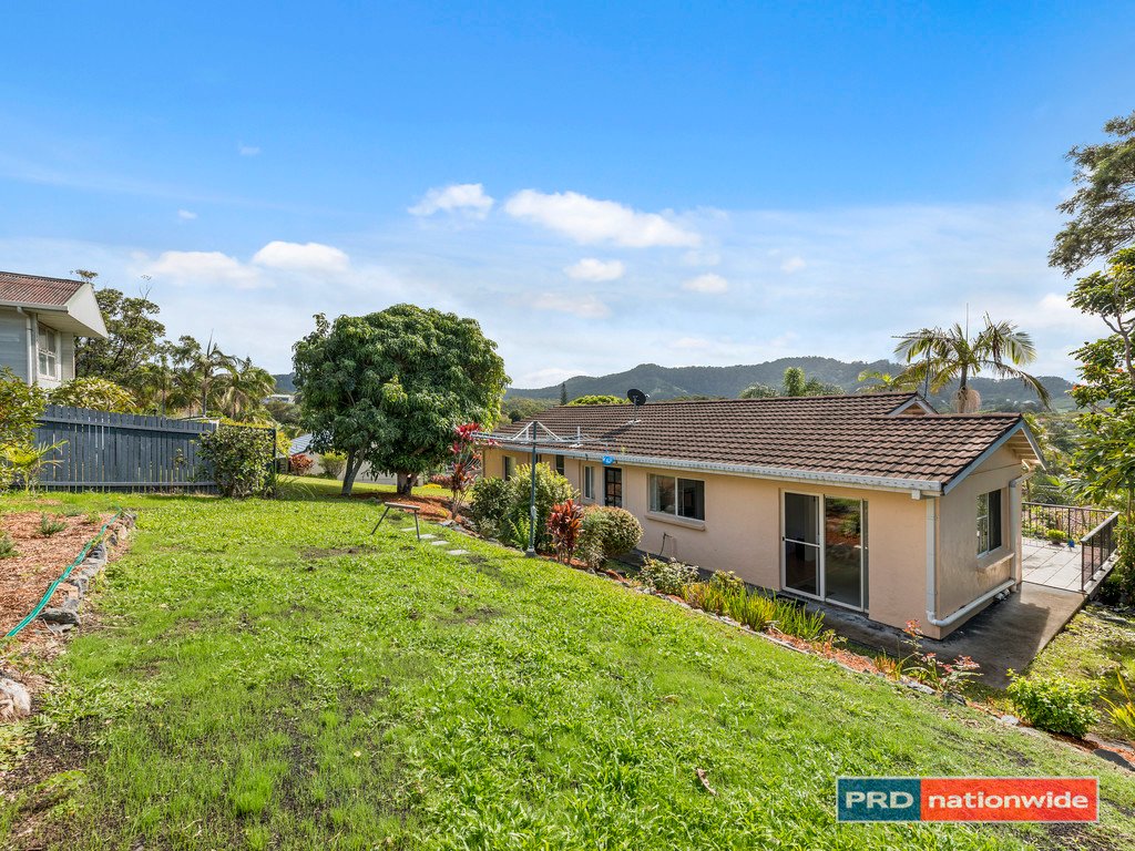 8 Bellevue Drive KORORA 20