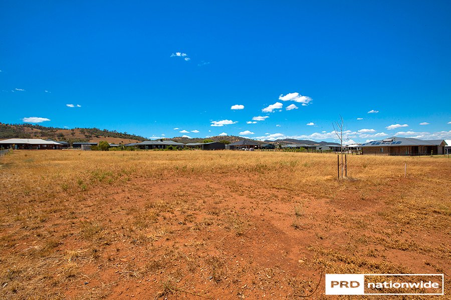 8 Bemboka Court TAMWORTH 8