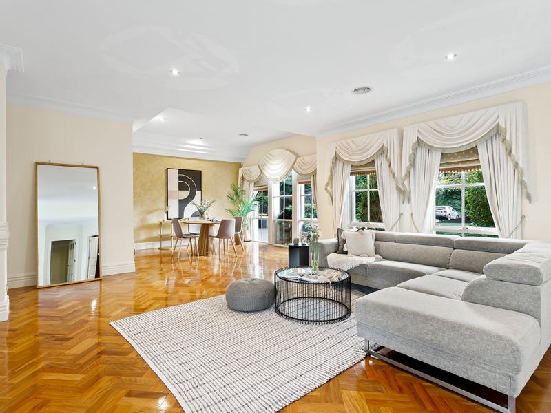 Real Estate and Property in 8 Bernarra Court, Donvale, VIC