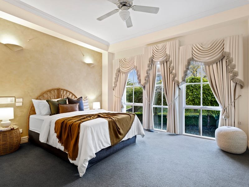 Real Estate and Property in 8 Bernarra Court, Donvale, VIC