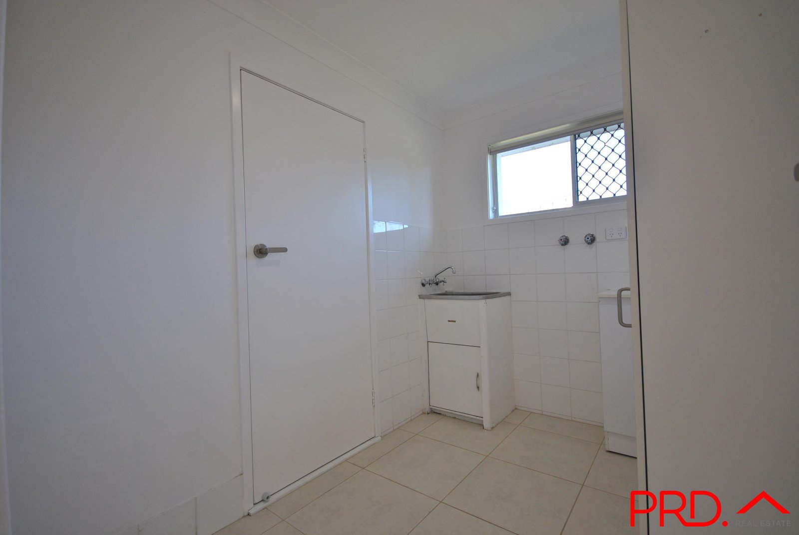 8 Berrigan Street SOUTHPORT 11