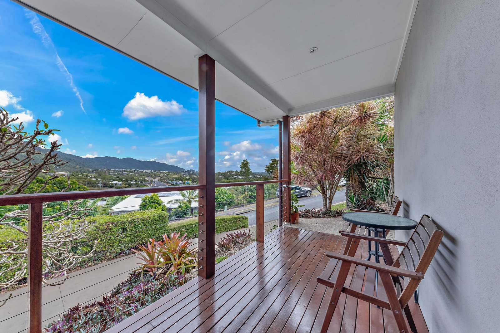 8 Beth Court CANNONVALE 14