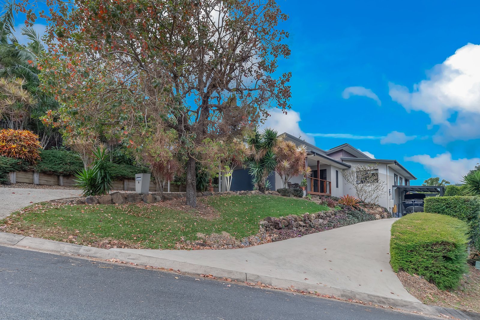 8 Beth Court CANNONVALE 16