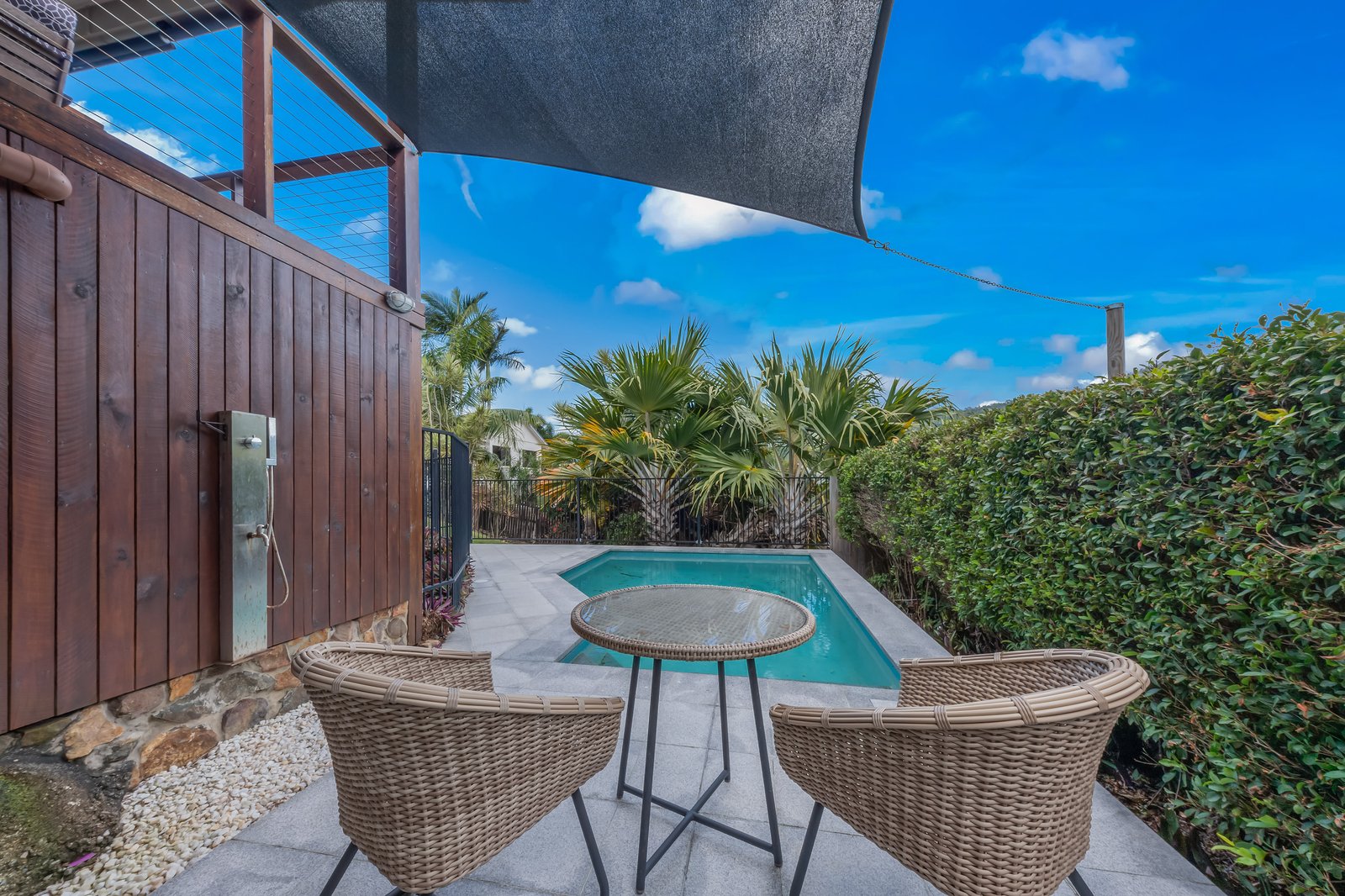 8 Beth Court CANNONVALE 17