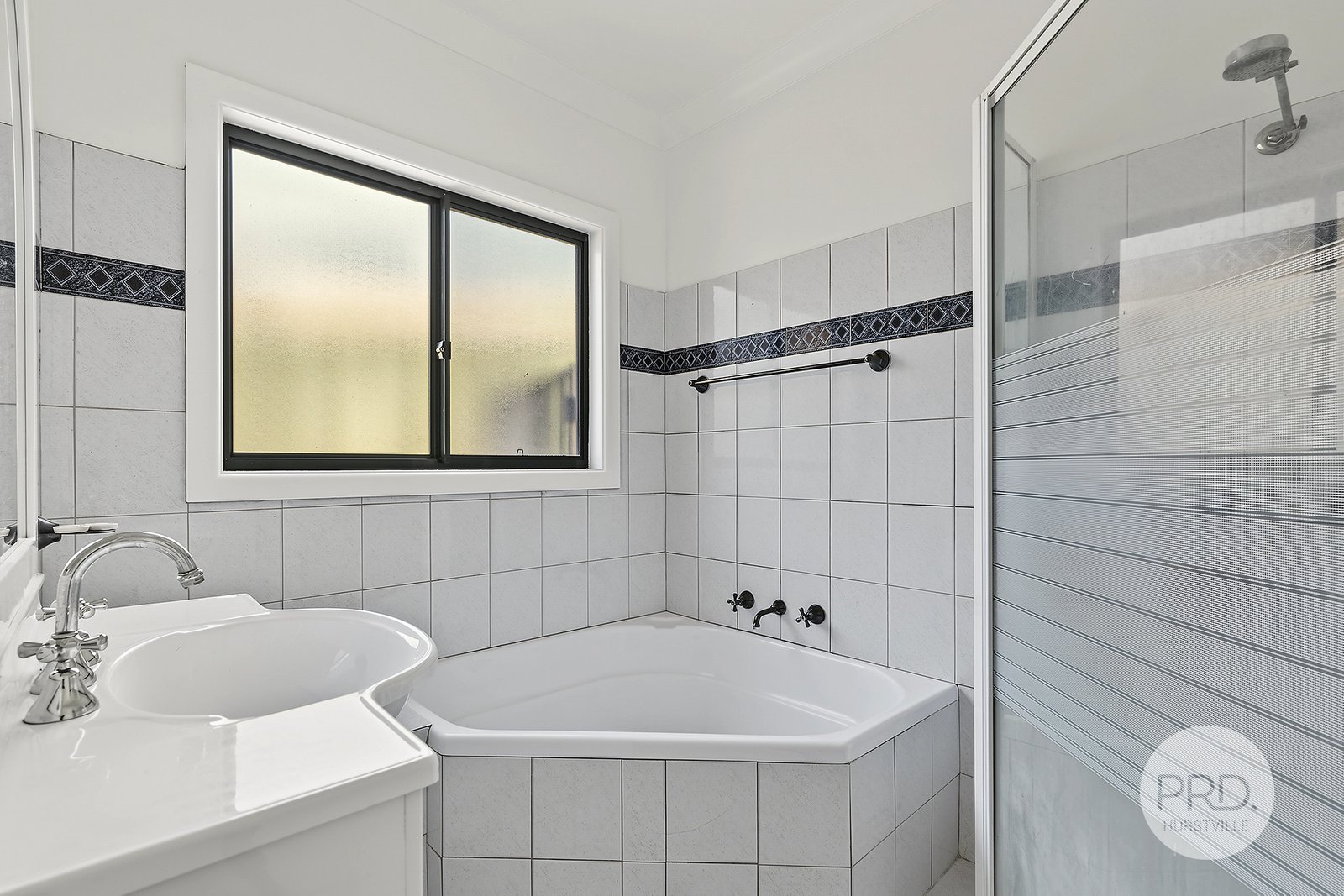 8 Betts Avenue BLAKEHURST 5