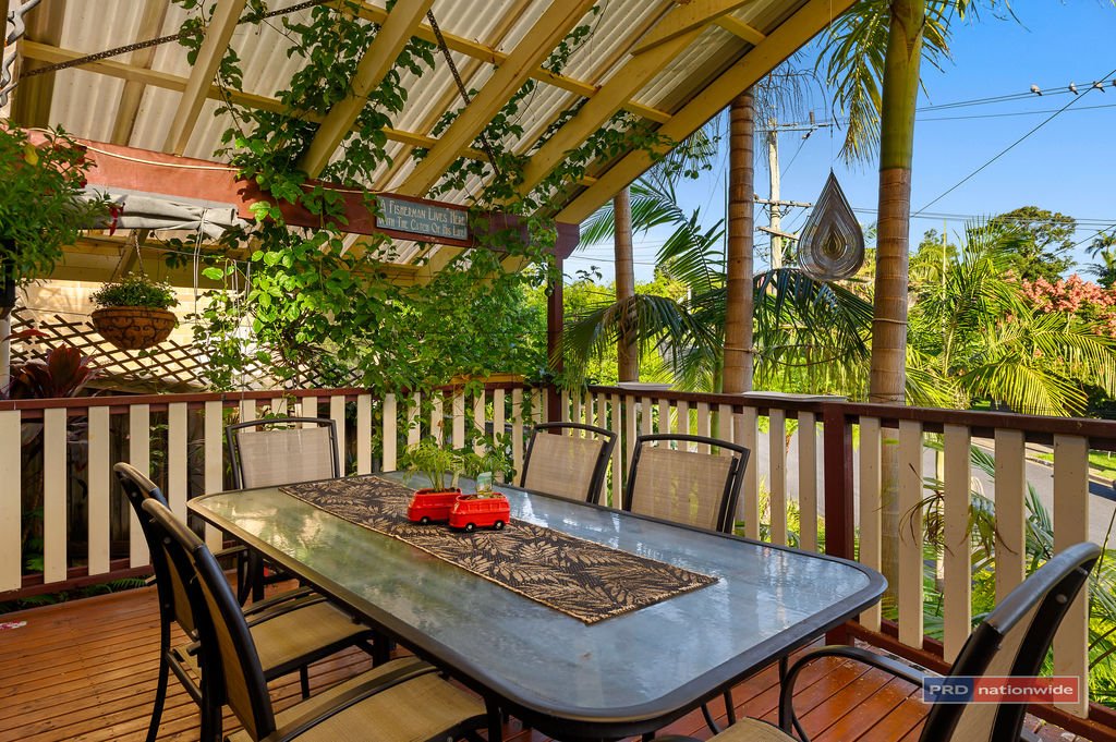 8 Bicknell Drive COFFS HARBOUR 2