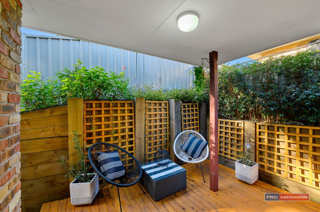 8 Bicknell Drive COFFS HARBOUR 18