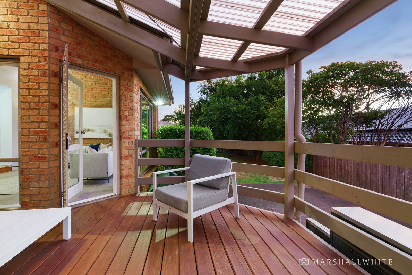 8 Billabong Close, Mornington, VIC