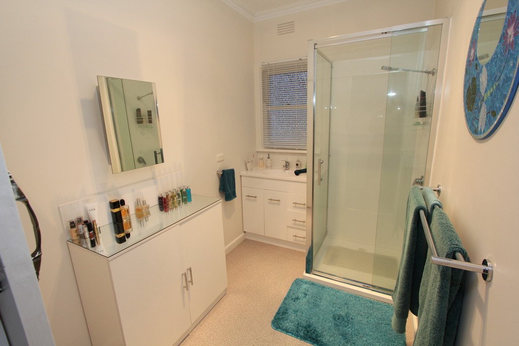 8 Blake Street SKIPTON 9