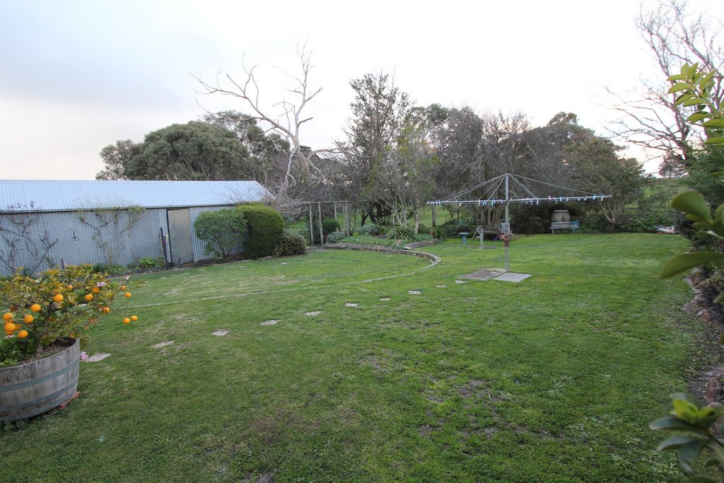 8 Blake Street SKIPTON 14