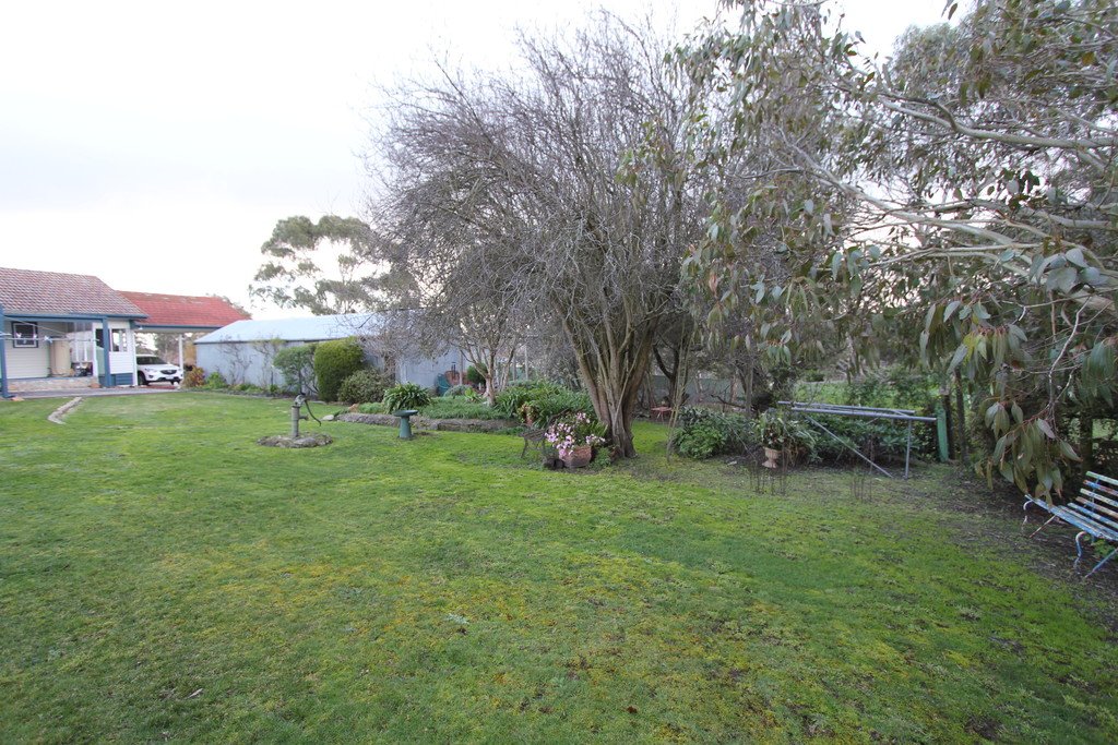 8 Blake Street SKIPTON 16