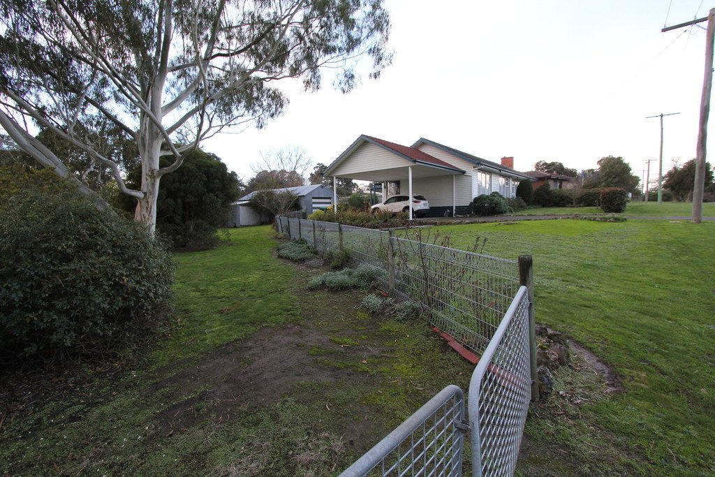 8 Blake Street SKIPTON 20