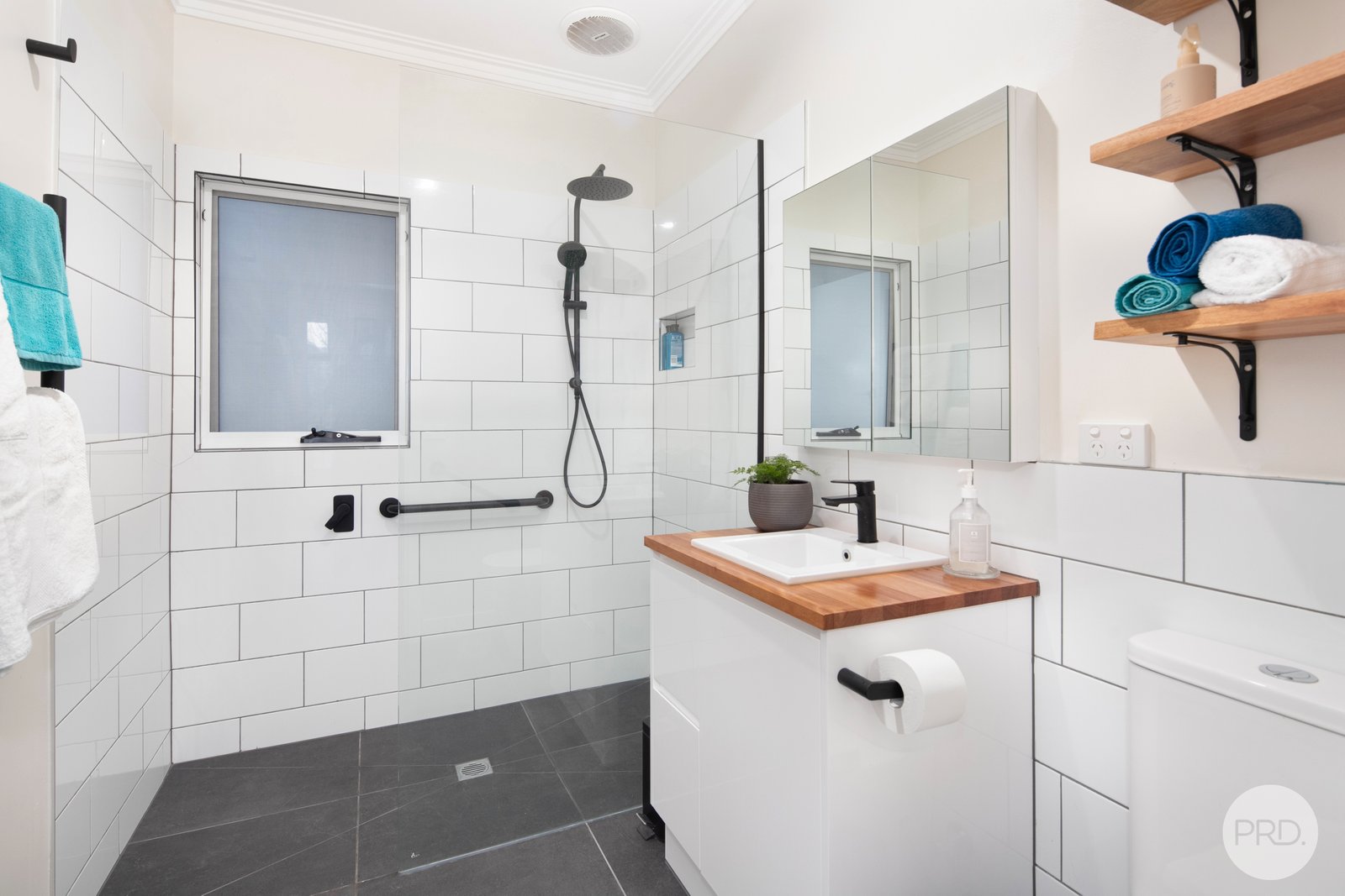8 Blake Street SKIPTON 13