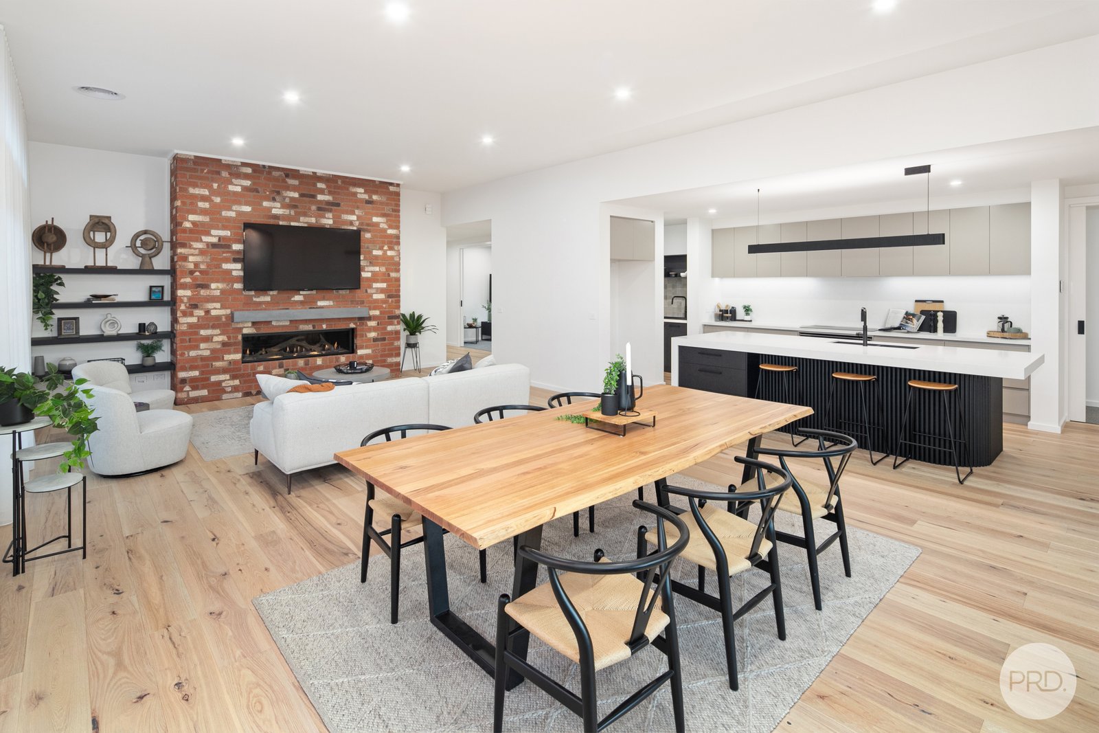 8 Blomeley Drive LUCAS 9