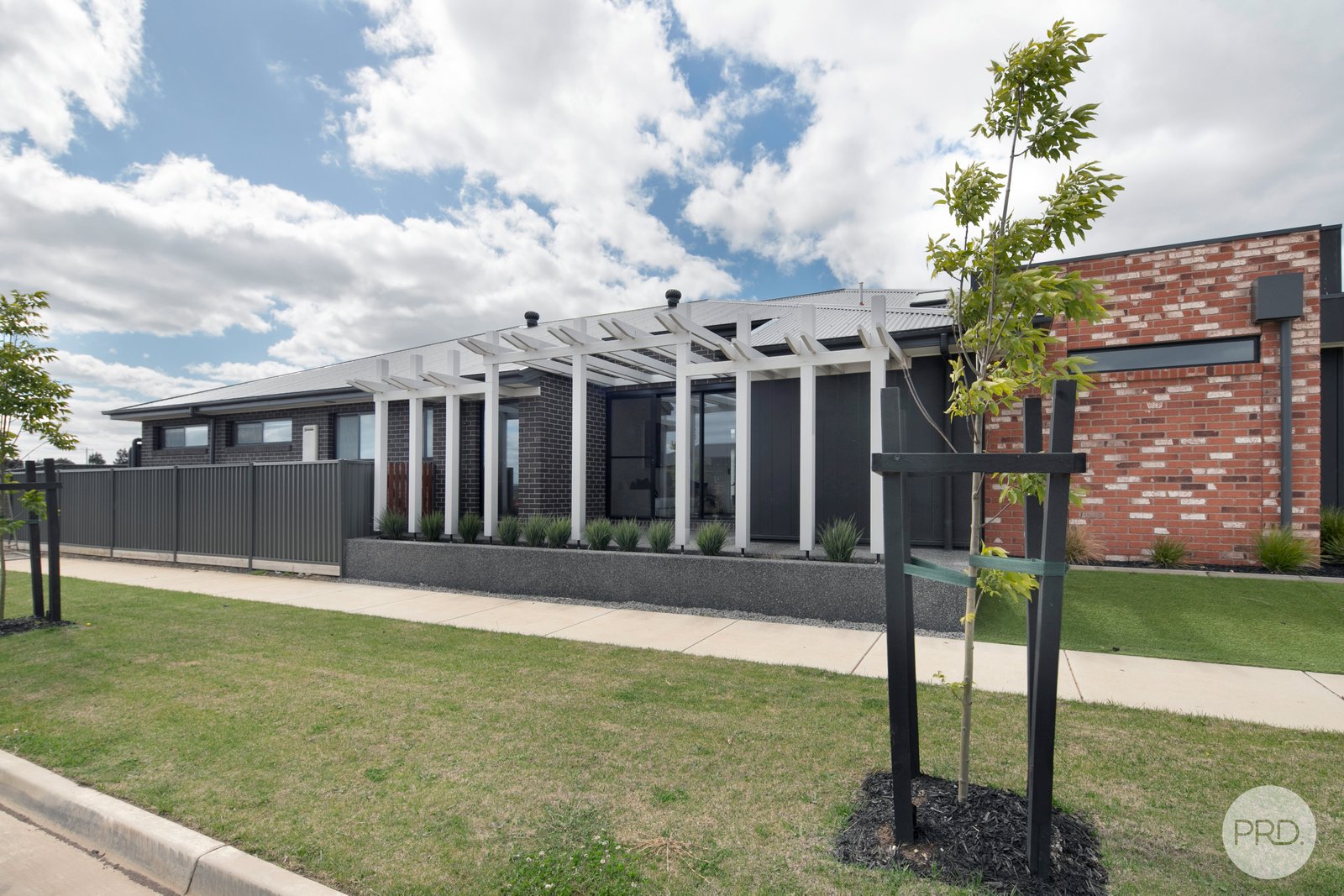 8 Blomeley Drive LUCAS 14