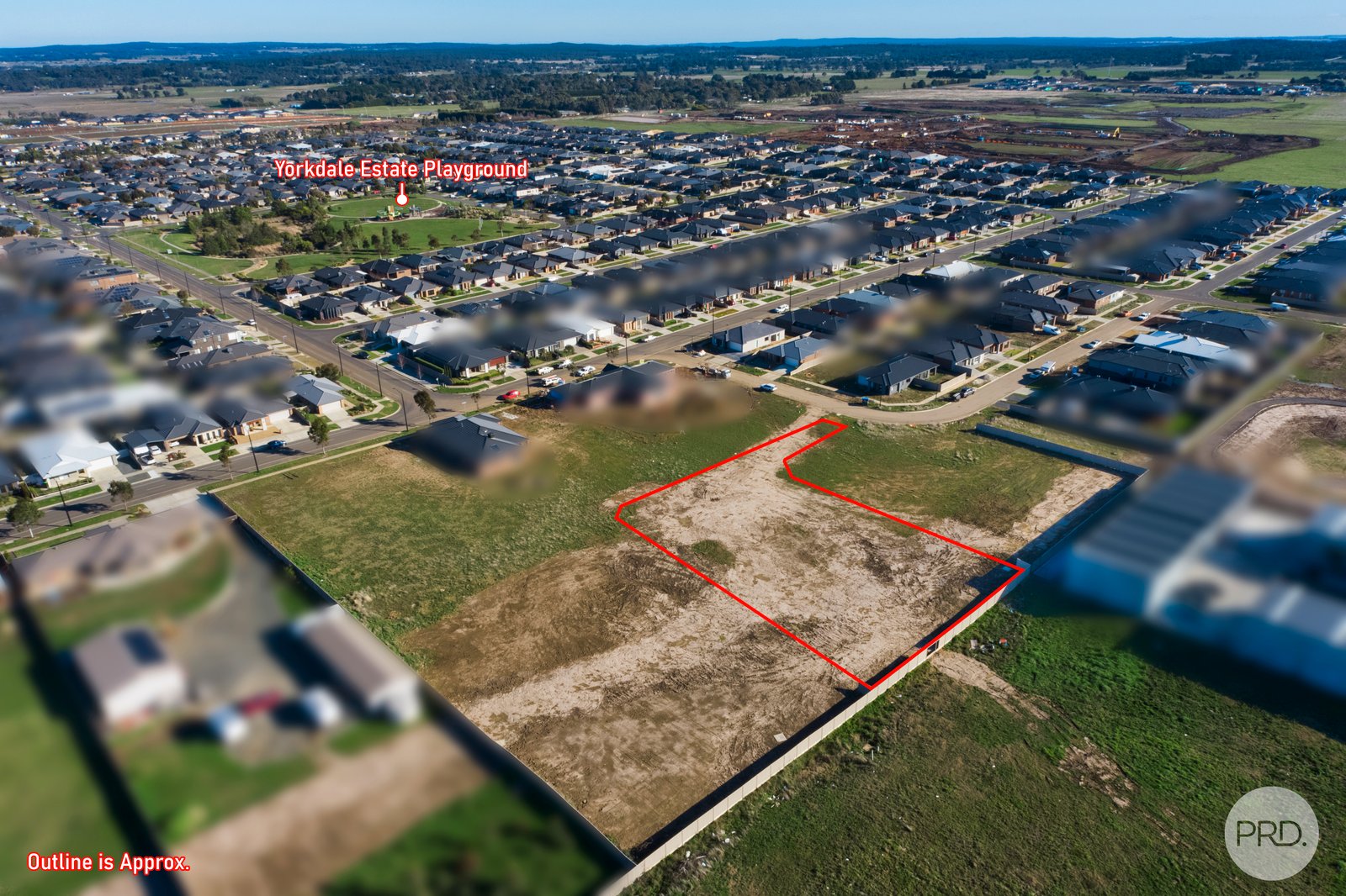 8 Bluegrass Way WINTER VALLEY 2