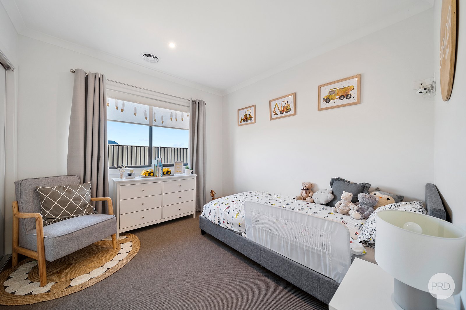 8 Bluestone Street HUNTLY 12