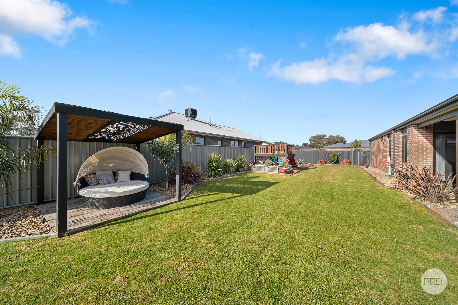 8 Bluestone Street HUNTLY 16