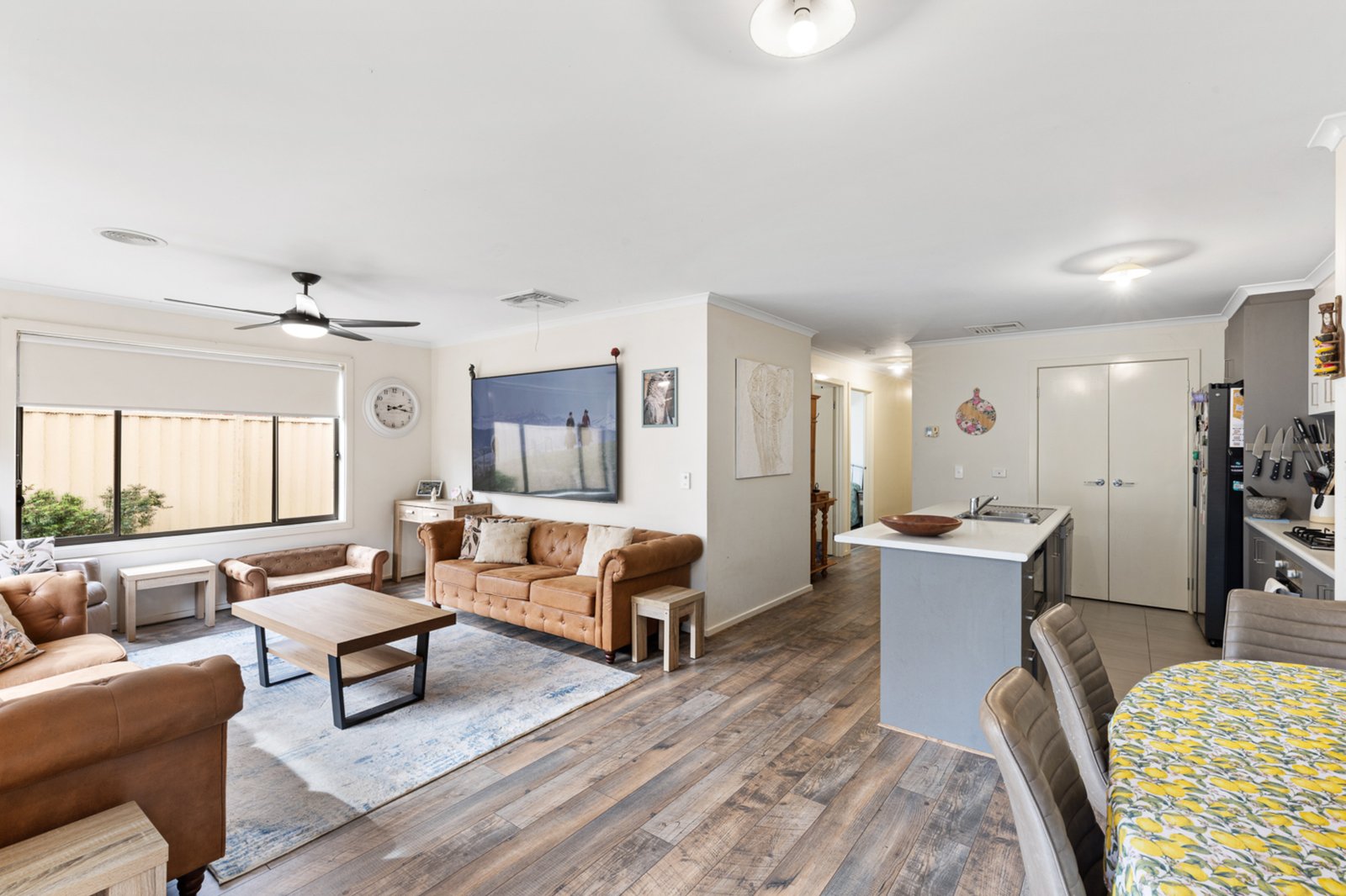 Gallery: 8 Bolton Street