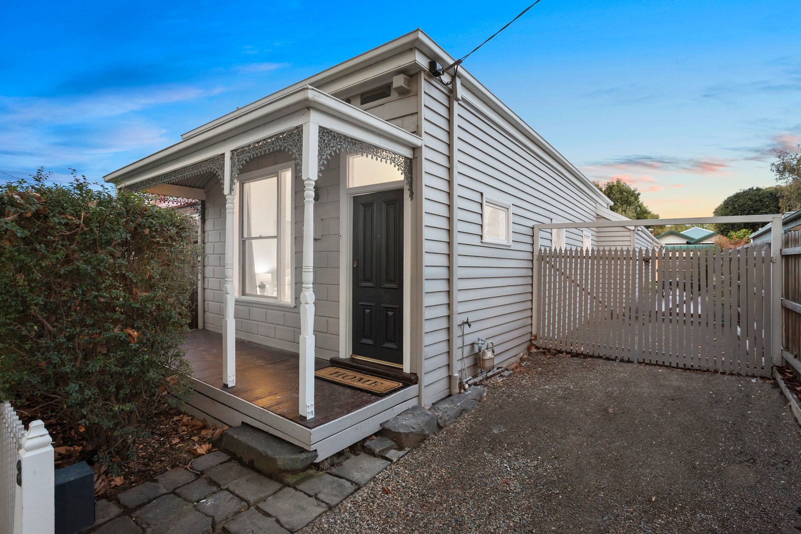 Gallery: 8 Bolton Street