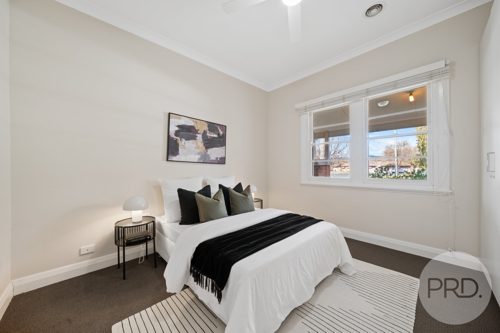 8 Bolton Street WAGGA WAGGA 4