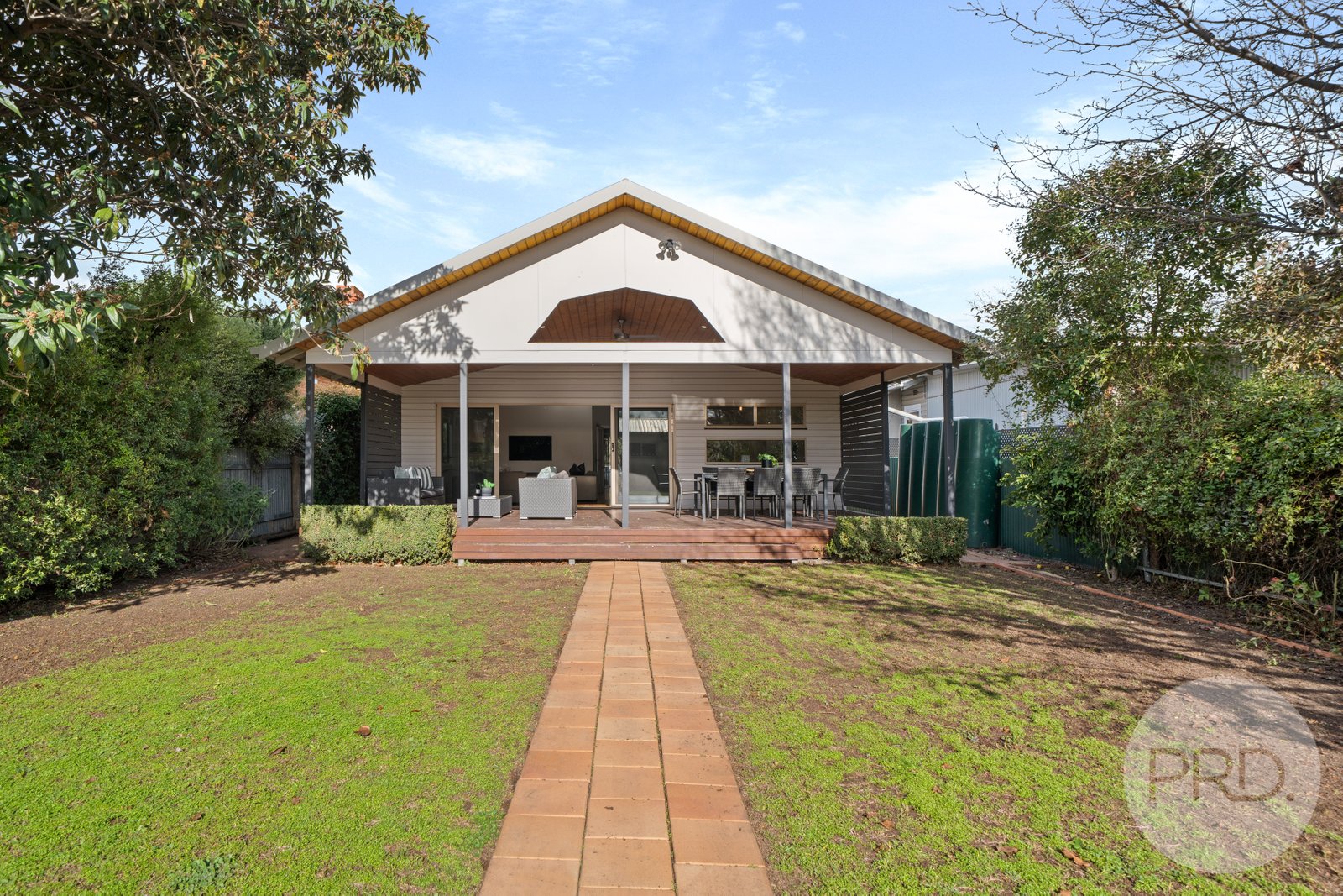 8 Bolton Street WAGGA WAGGA 16