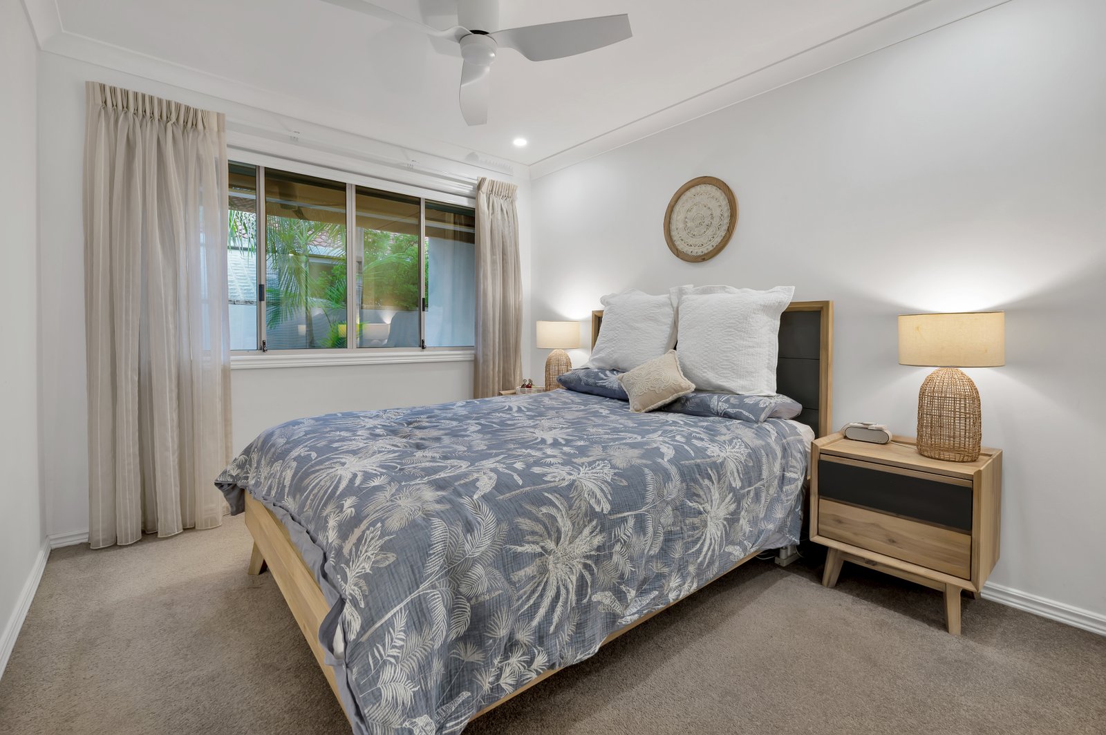 8 Bon Aire Court CLEAR ISLAND WATERS 15